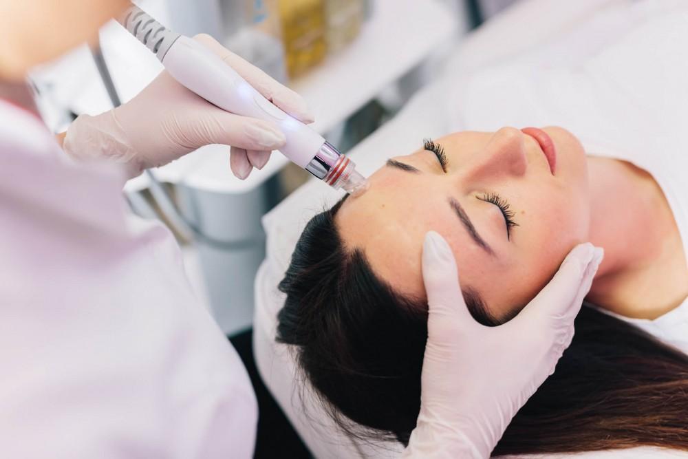 The Benefits of a HydraFacial